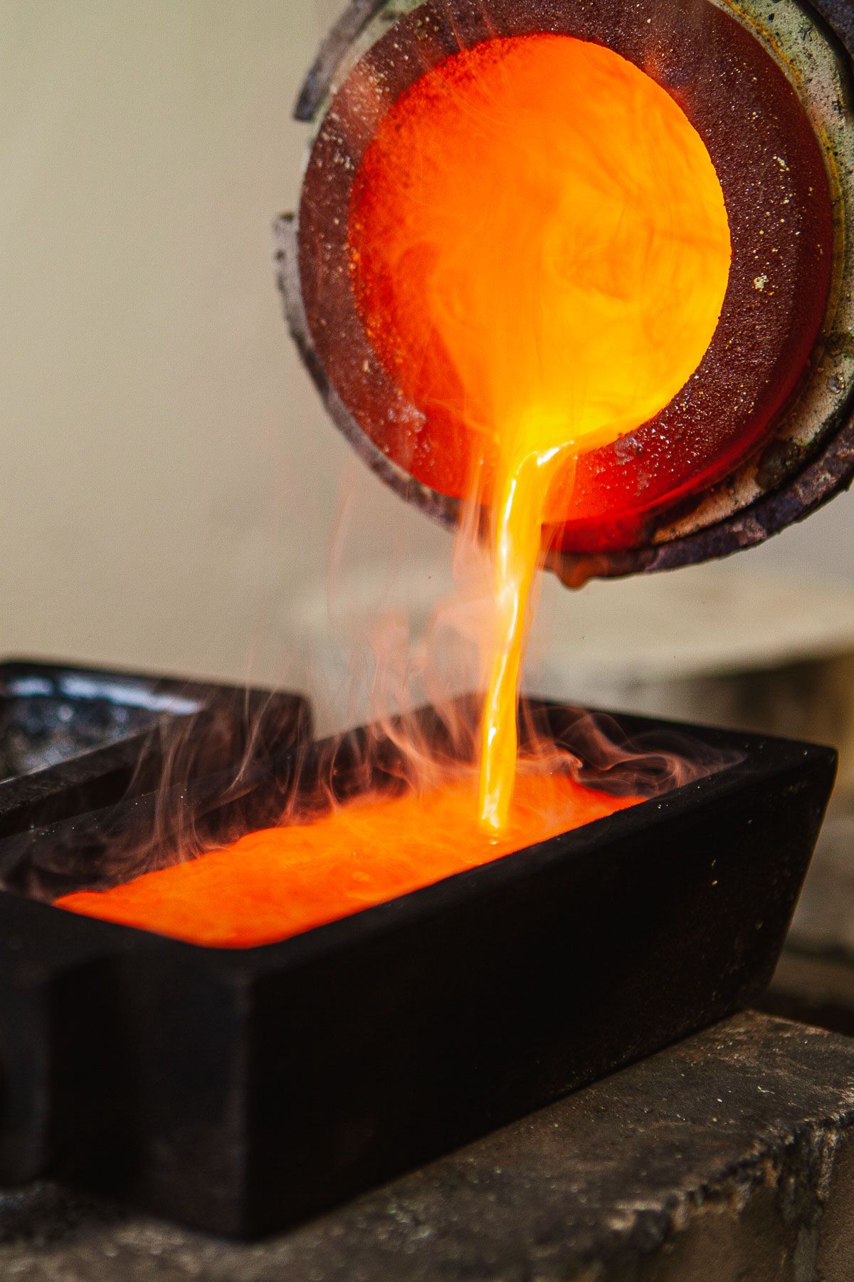 Gold einschmelzen Fachmännisch von Edelmetallexperten